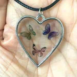 Handmade Heart Resin 3D Butterflies Multicolor Waxed Cord Silver Necklace New